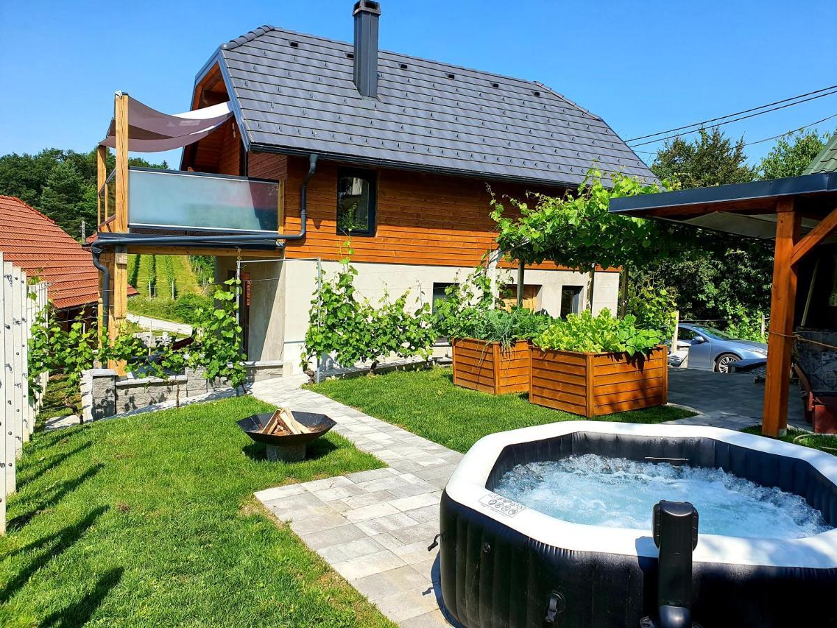 Vineyard Cottage Matej Trebnje Exteriör bild