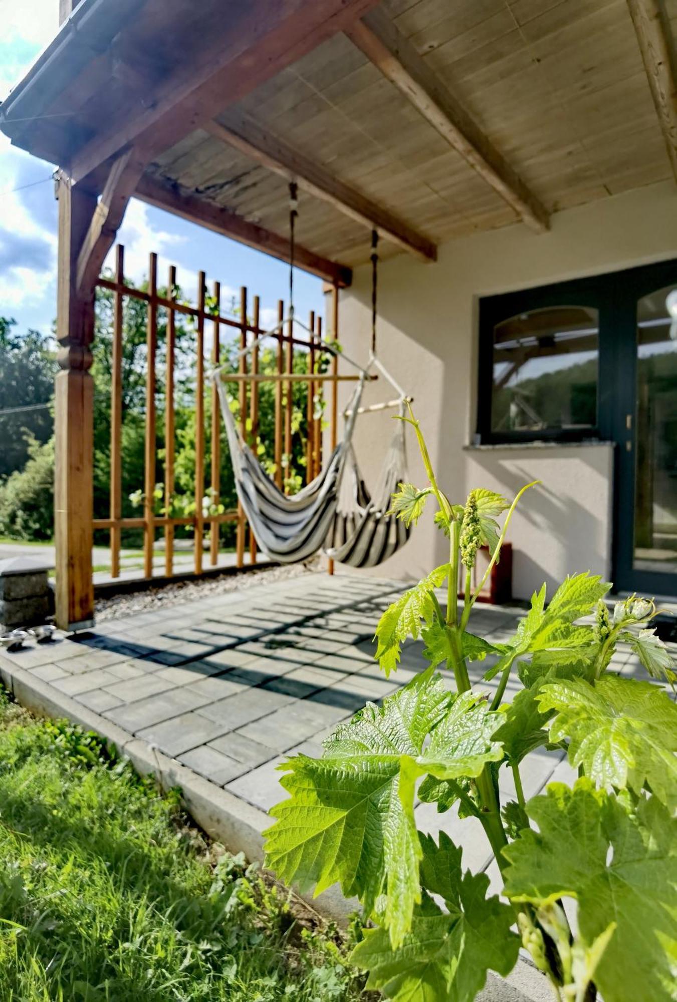 Vineyard Cottage Matej Trebnje Exteriör bild